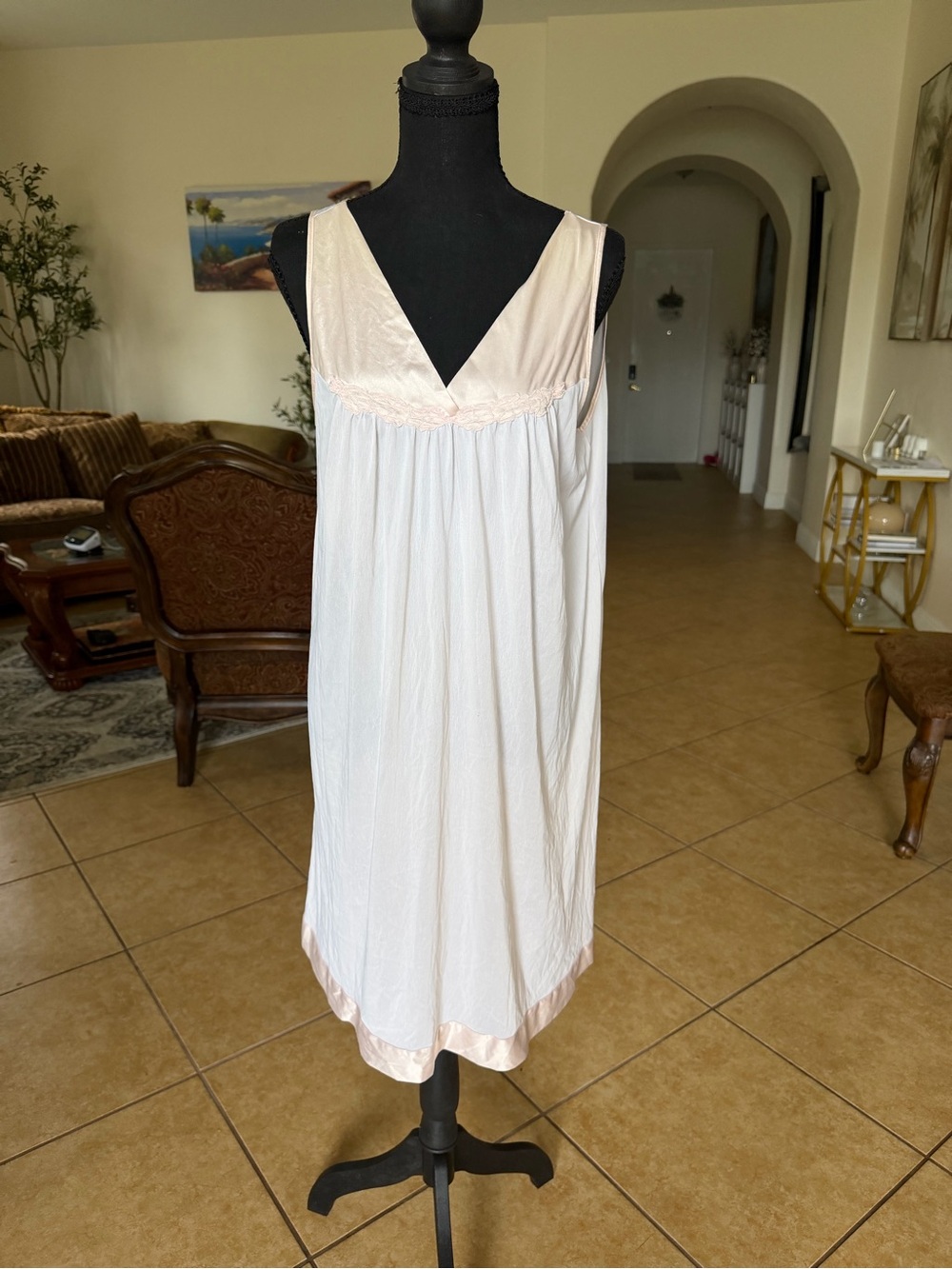 Vintage Vanity Fair Women’s Cream Satin-Trim Nightgown – Lightweight Sleepwear